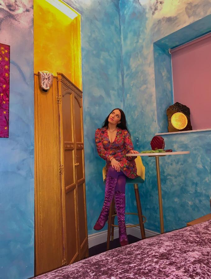Vibrant Bohemian Seafront Flat * Brighton